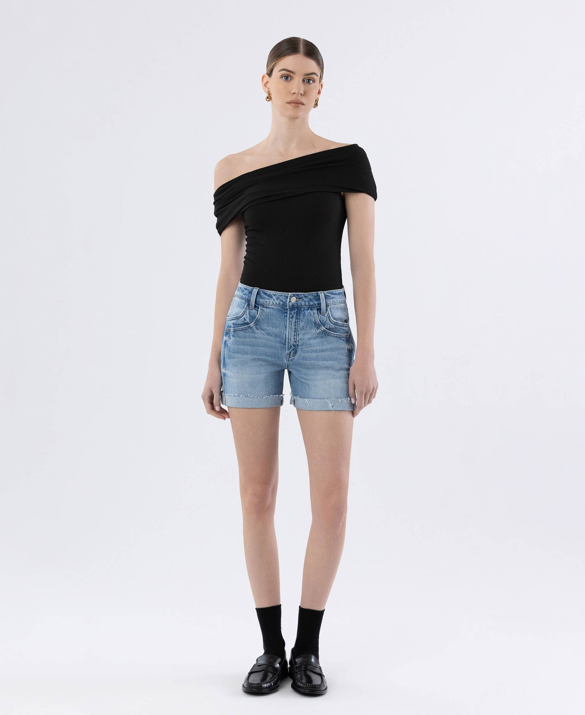 HIGH RISE DOUBLE FRONT POCKET CUFF SHORTS: GODS PLAN