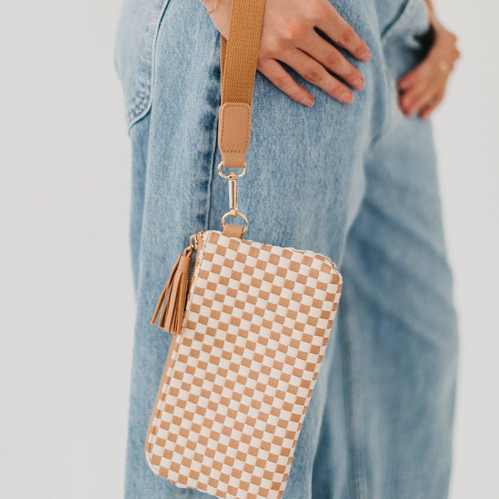 Emma Woven Clutch Wristlet: Brown Checkered