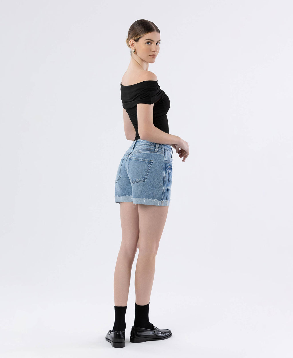 HIGH RISE DOUBLE FRONT POCKET CUFF SHORTS: GODS PLAN