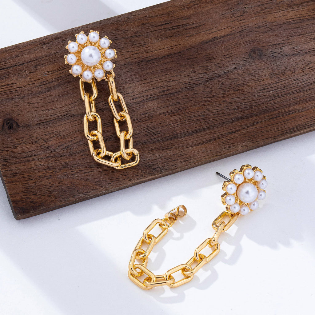 Pearl Daisy Hoop and Drop Link Earrings | 80E62293: Gold