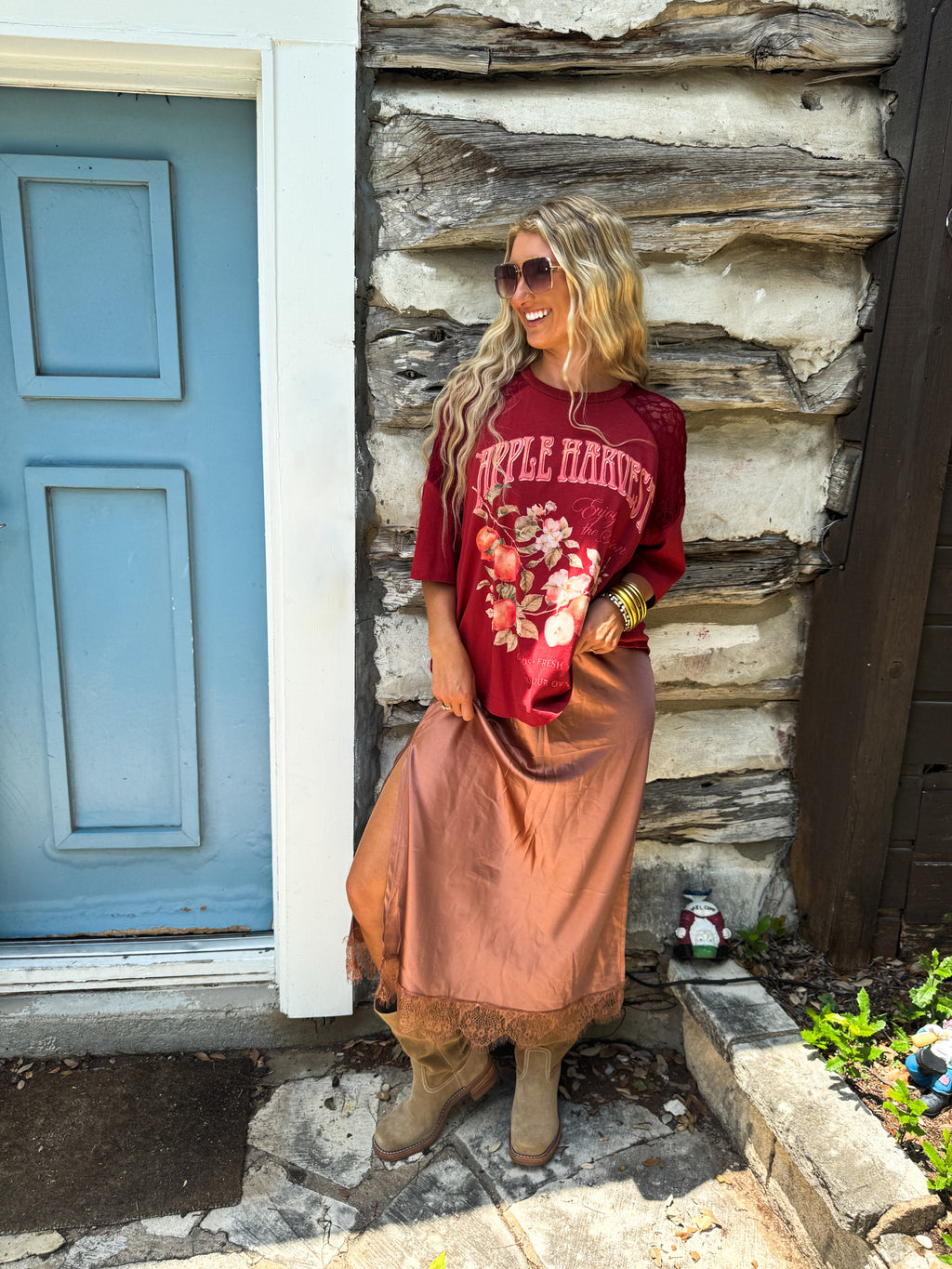 PREORDER- APPLE HARVEST TEE