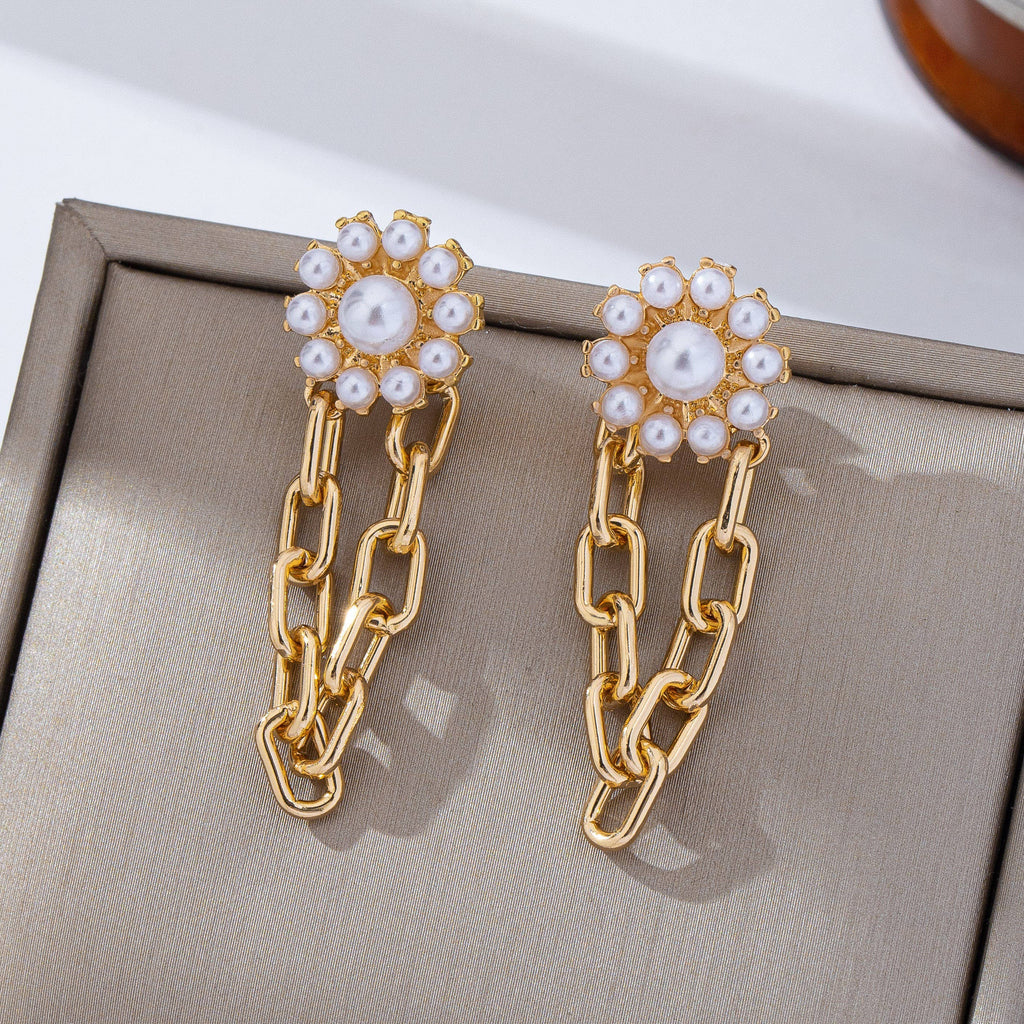 Pearl Daisy Hoop and Drop Link Earrings | 80E62293: Gold