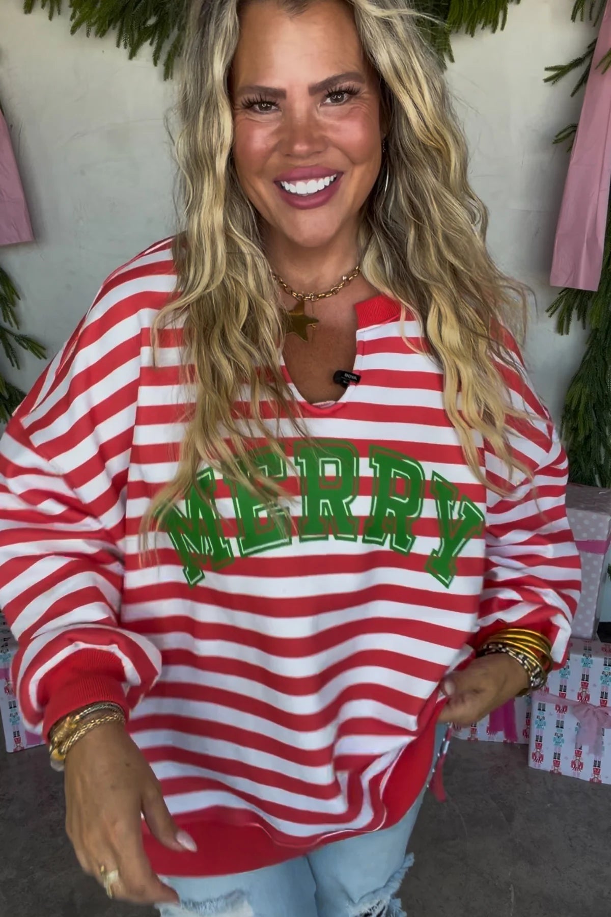 PREORDER- JOLLY & MERRY OVERSIZED PULLOVER