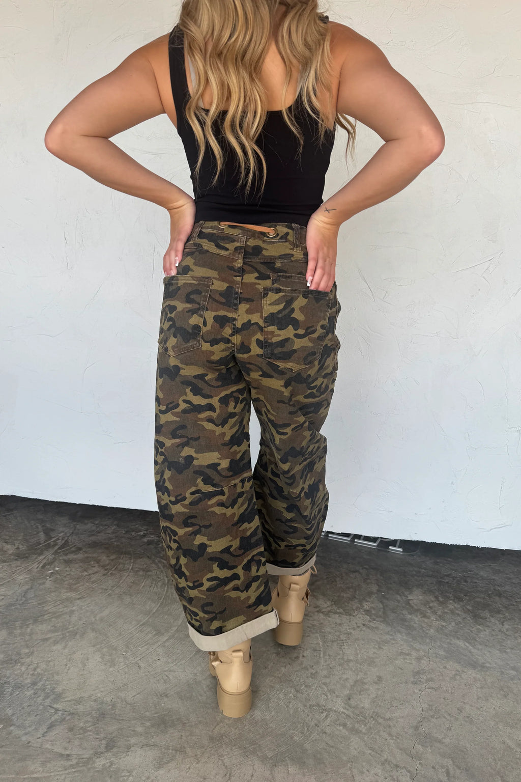 PREORDER- BLAKELEY BROGAN CAMO BARREL JEANS