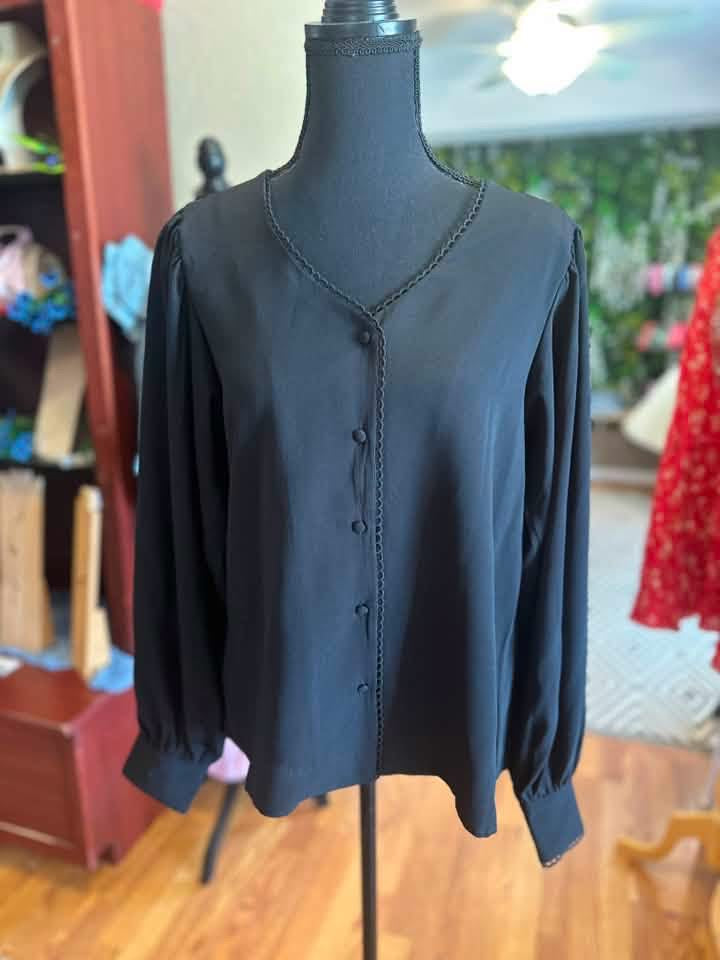 Day in The Life Button Down Blouse