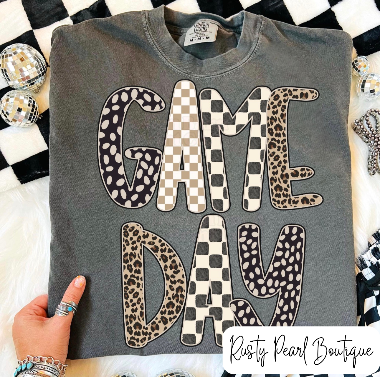 Neutral Game Day Graphic T-Shirt