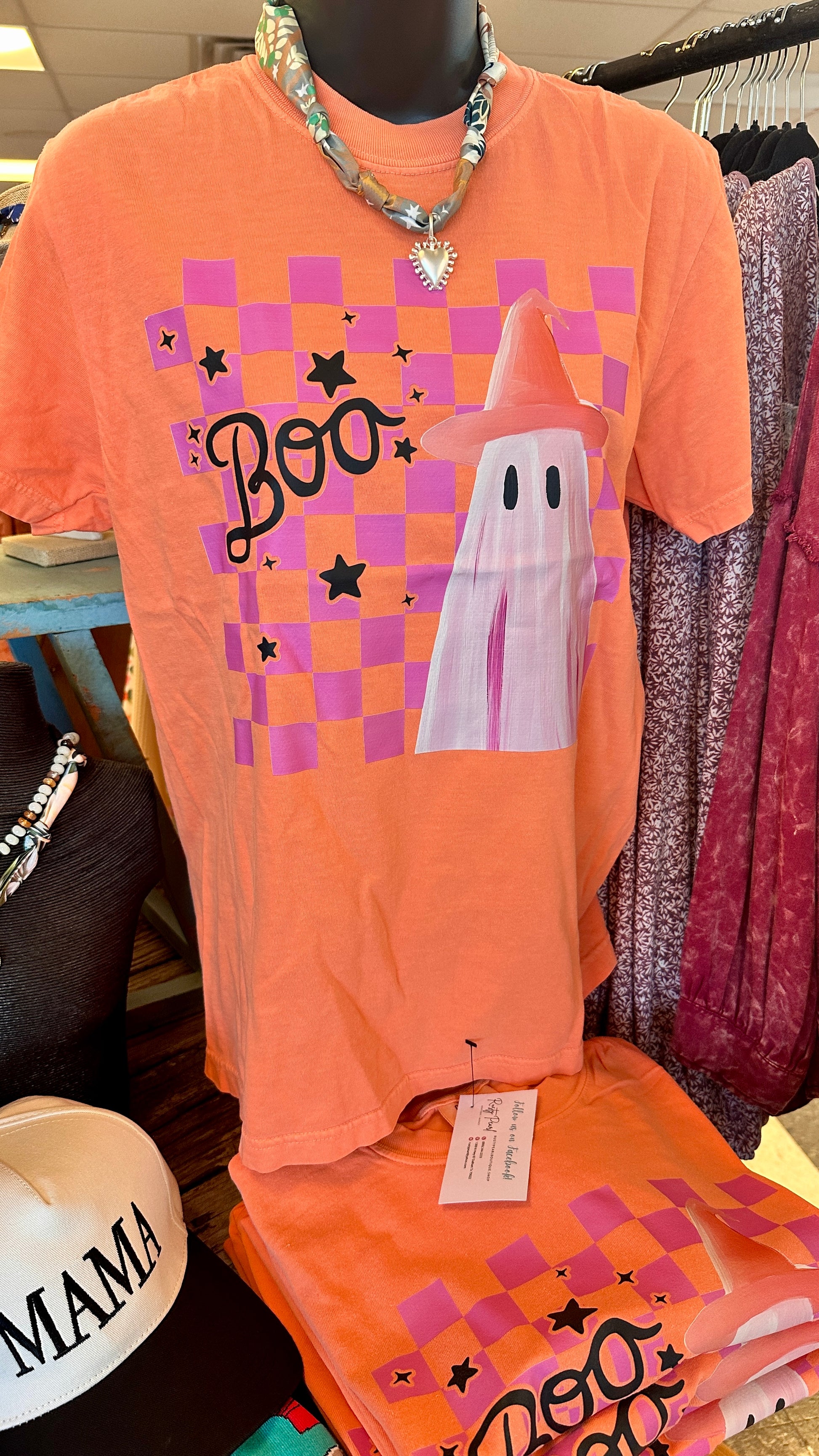 Fab-BOO-lous Tee – Comfort Colors T-Shirt