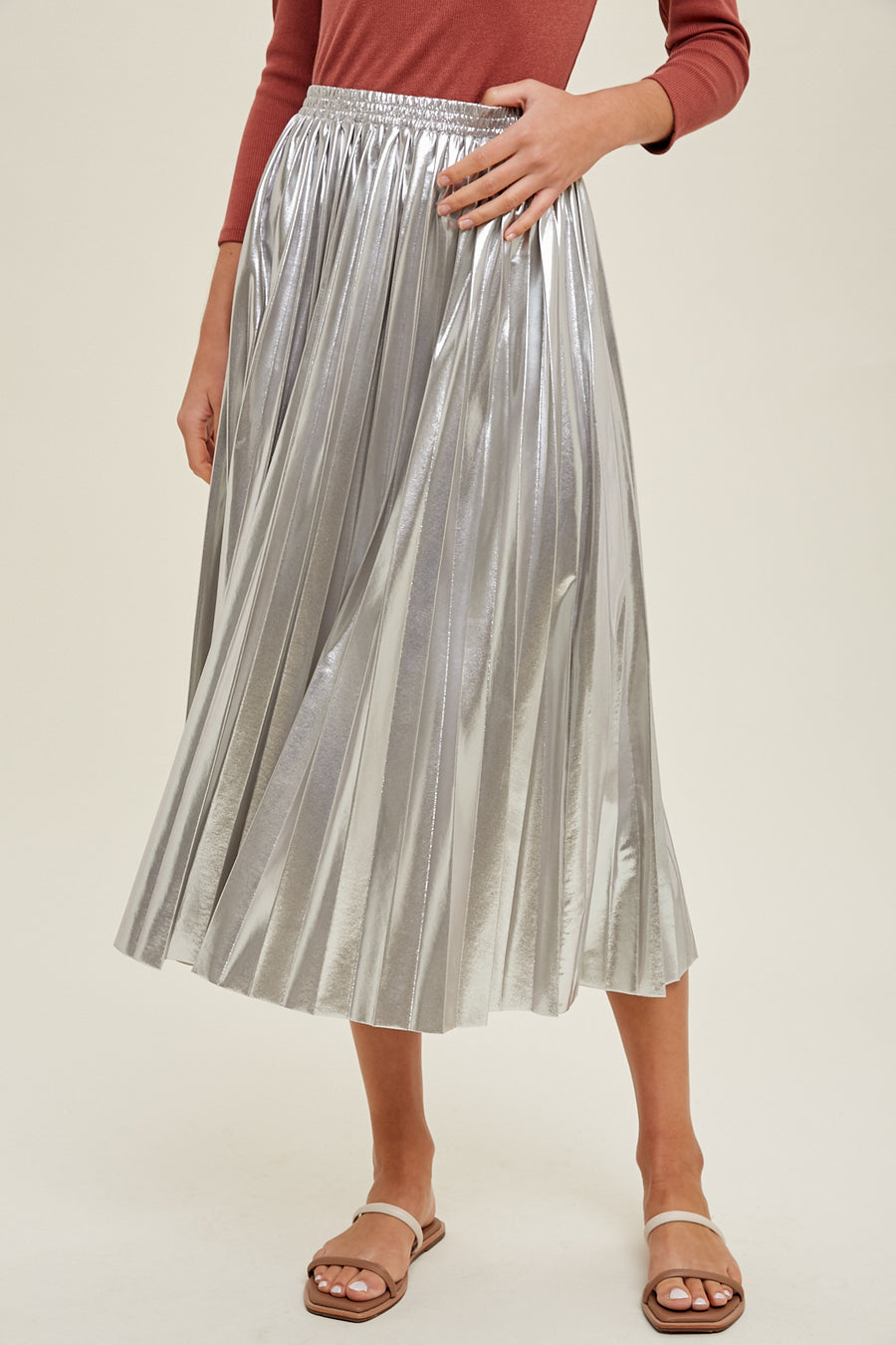 Let’s Run Away Metallic Pleated Skirt