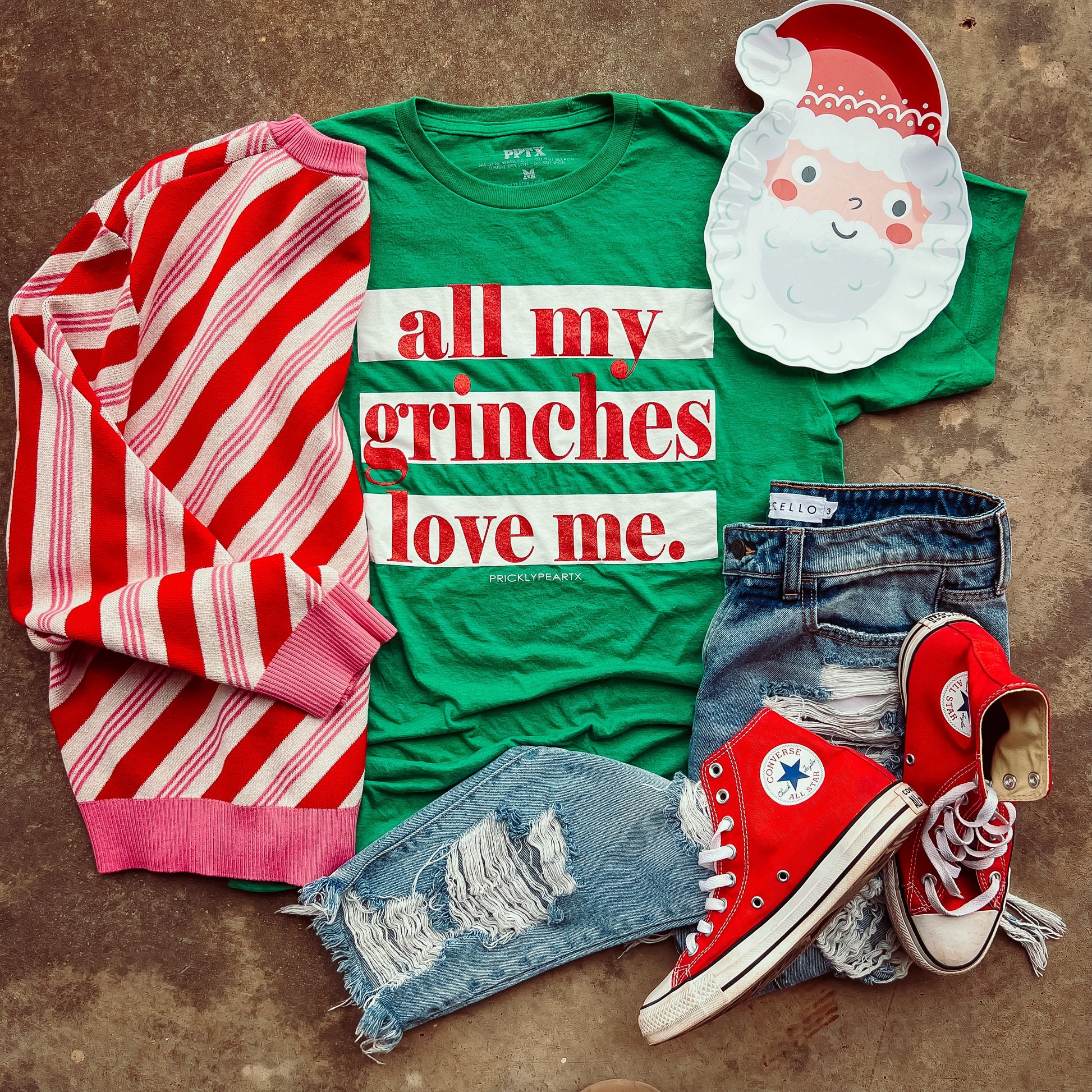 All My Grinches Love Me Tee
