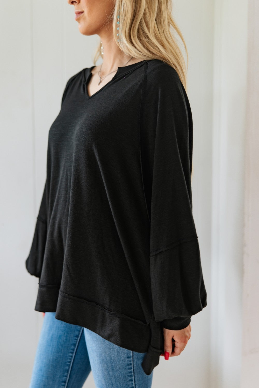 Effortless Flowy and Flattering Top- Black