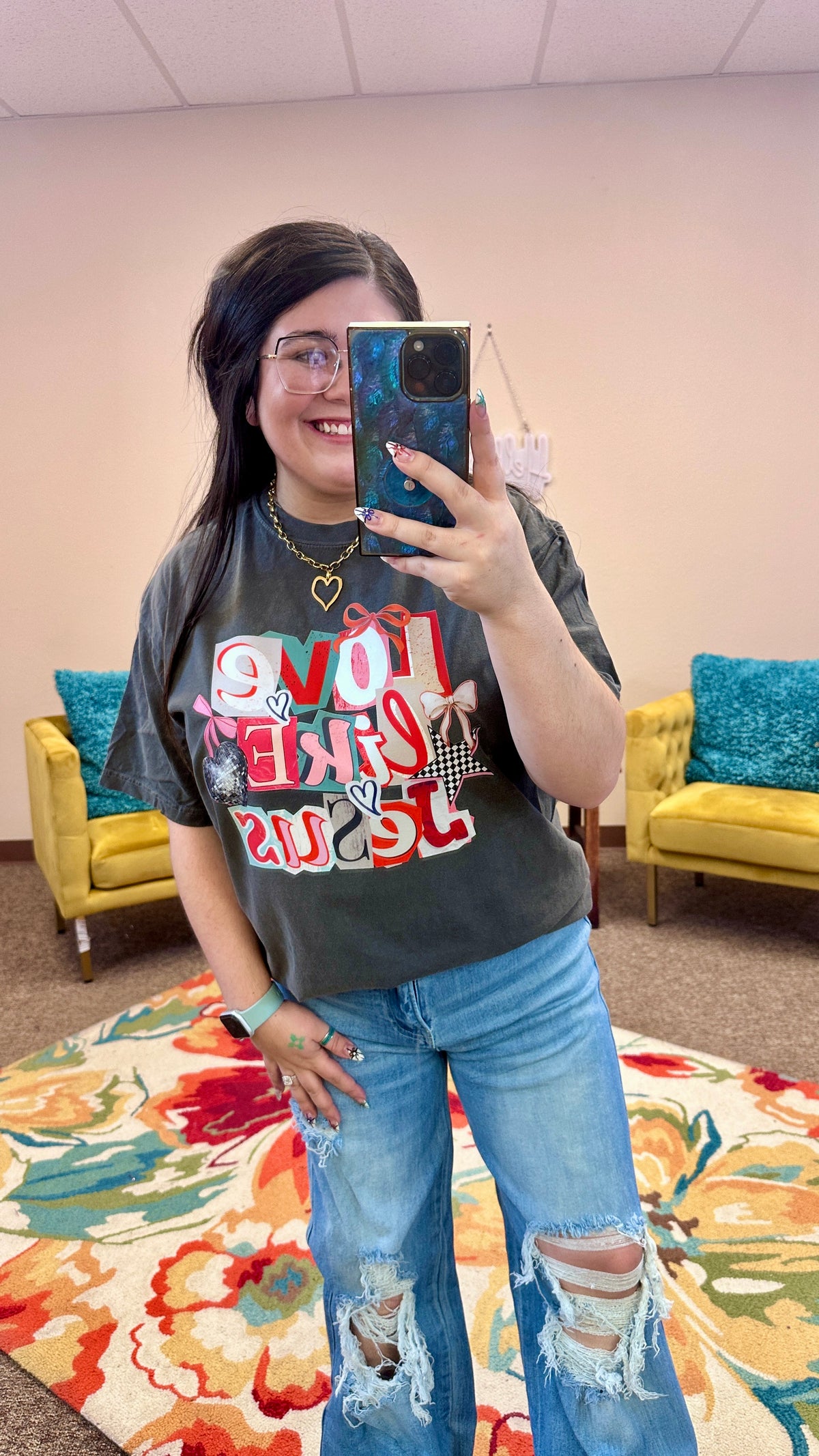 Love Like Jesus Graphic T-Shirt