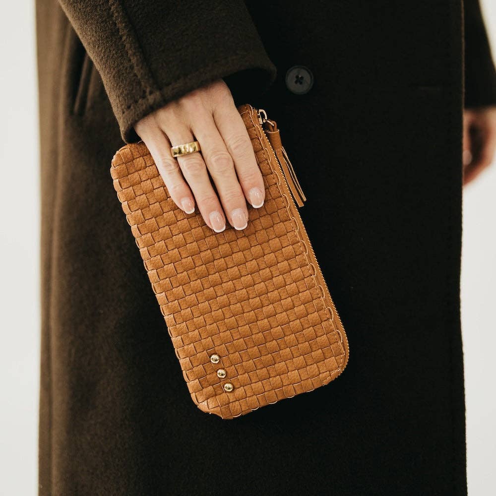 Emma Woven Clutch Wristlet: Cream