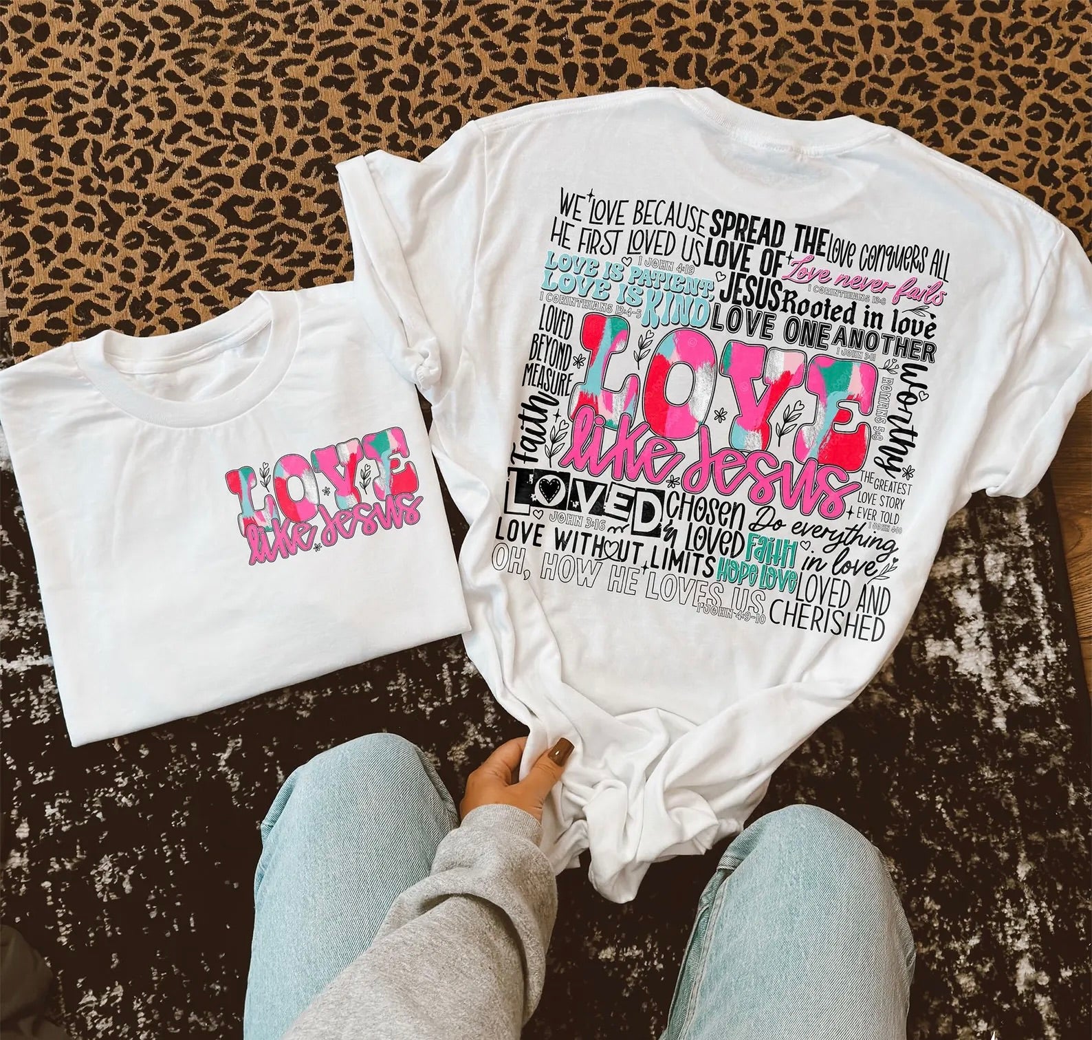 Love Like Jesus Graphic Tee