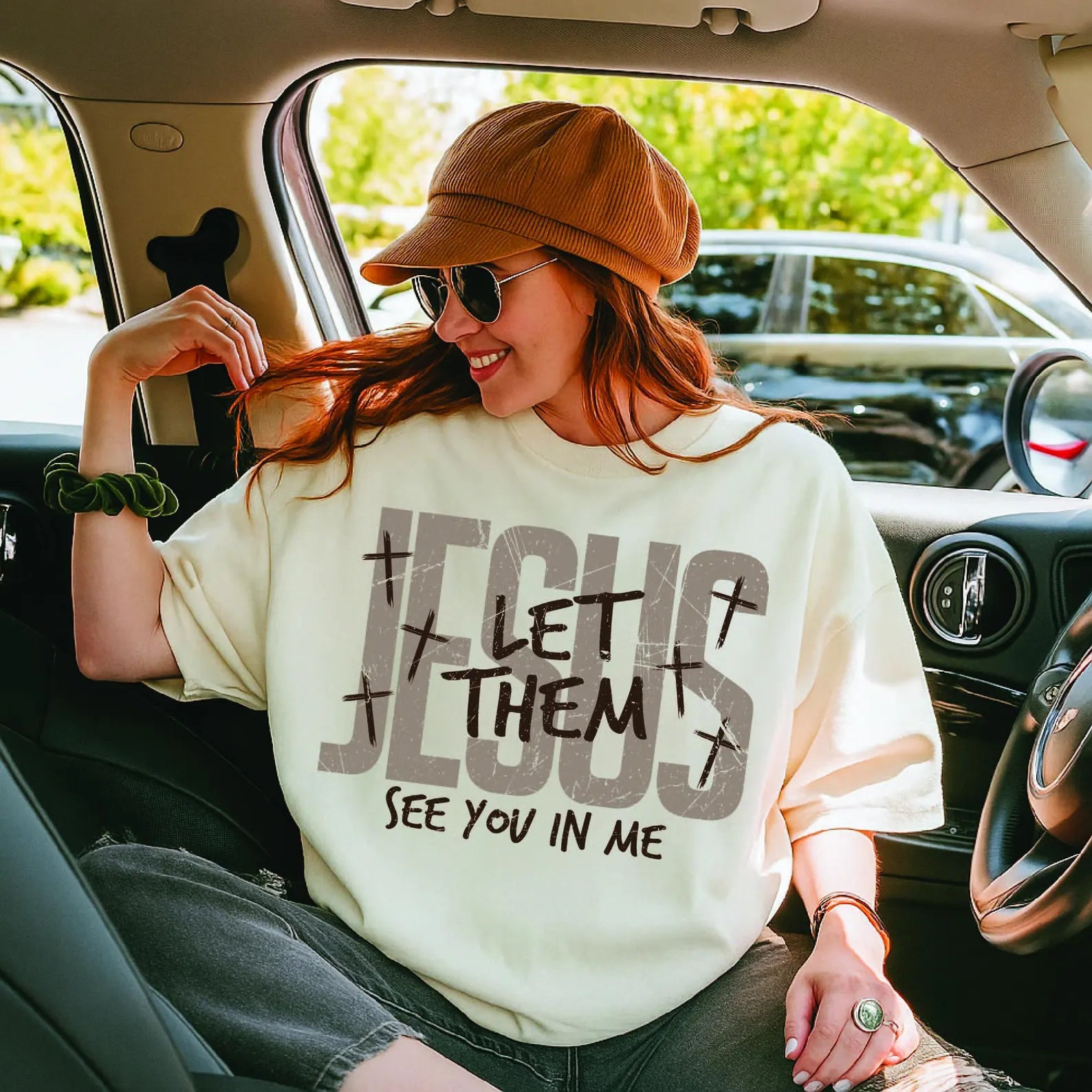 Jesus Let Them See You In Me Graphic T-Shirt