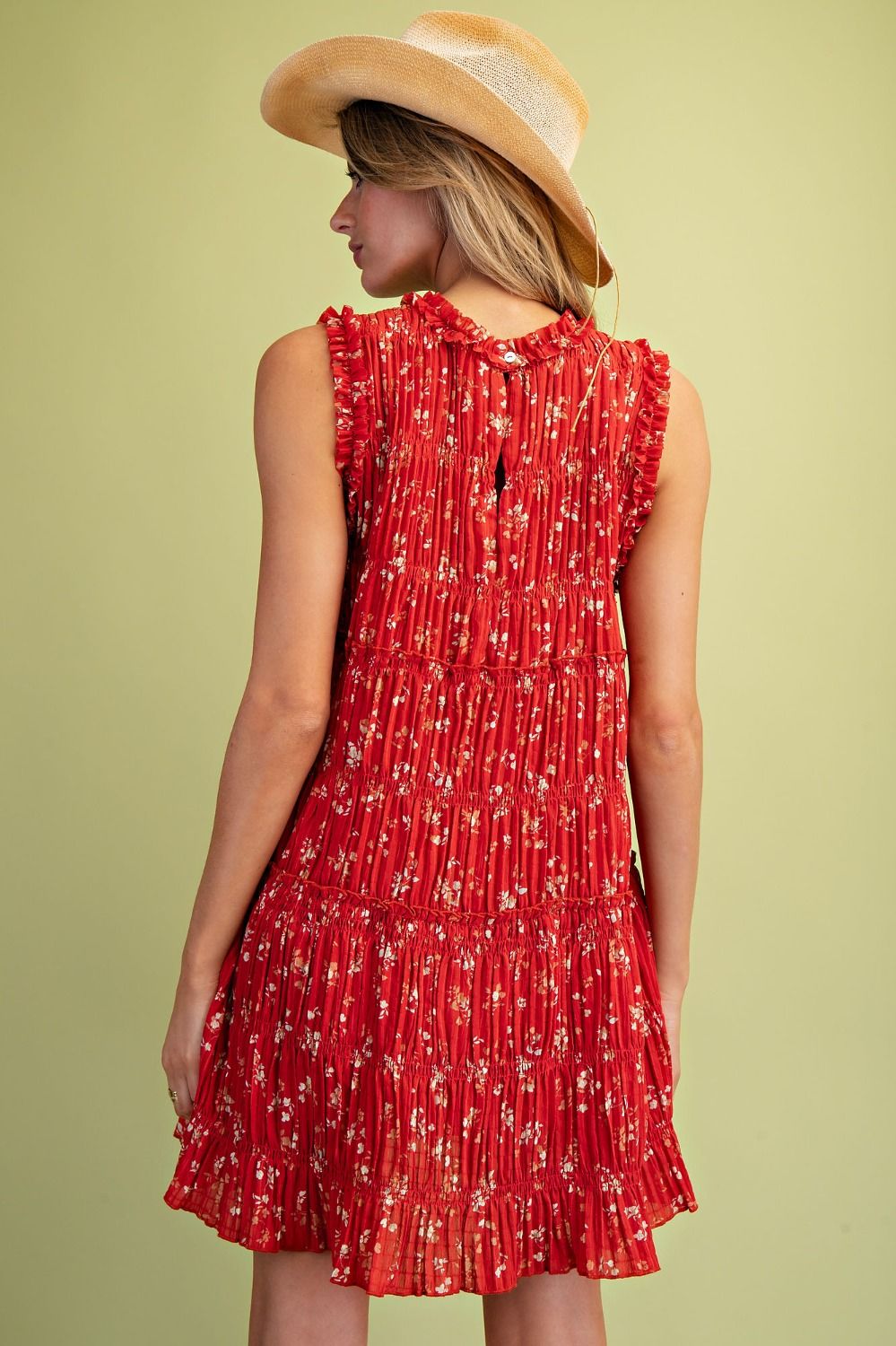 Red Sleeveless Chiffon Dress