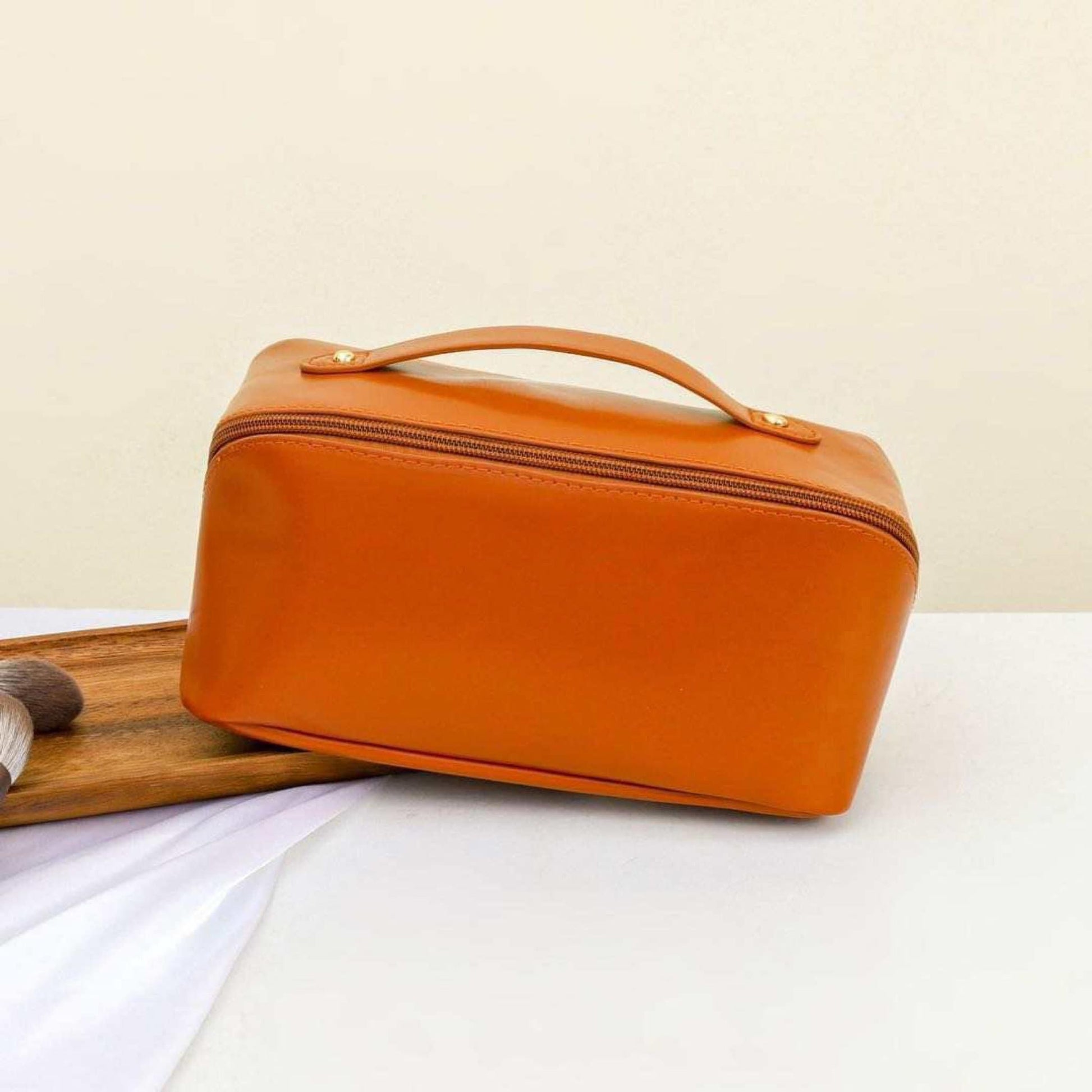 Makeup Travel Bag - TRENDING