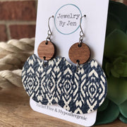 Navy Shibori Bohemian w/Wood Luna